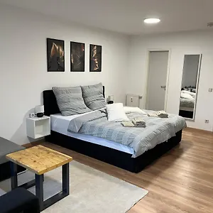  Apartament An Der Elbe Mit Balkon, Kueche Und Netflix Niemcy